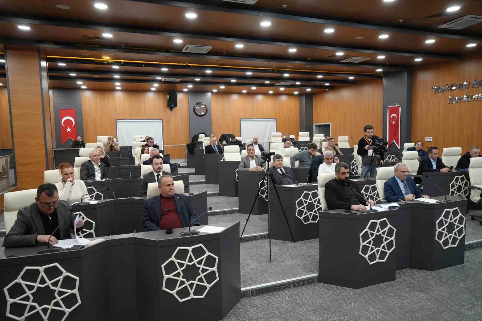 İlkadım Meclisi’nden ortak çağrı: "Masumlar ölmesin, savaş sona ersin"
