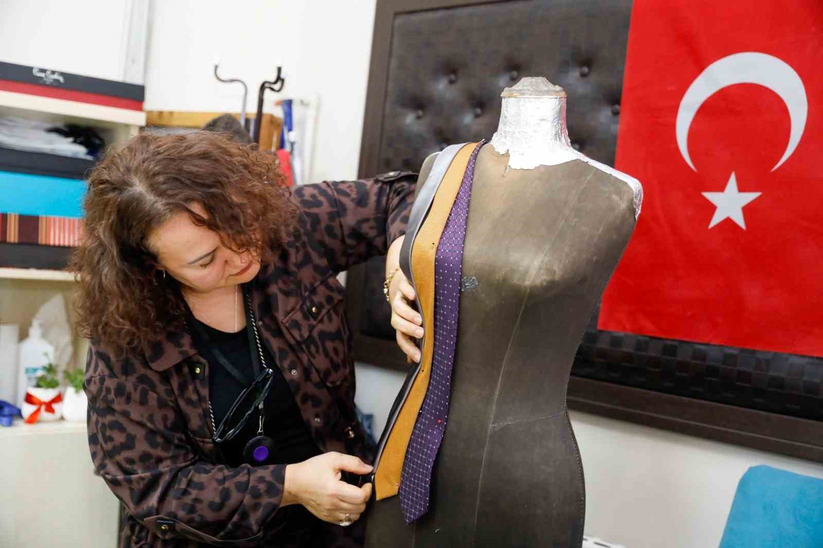 İlkadım’da atık malzemeler el emeğine dönüşüyor
