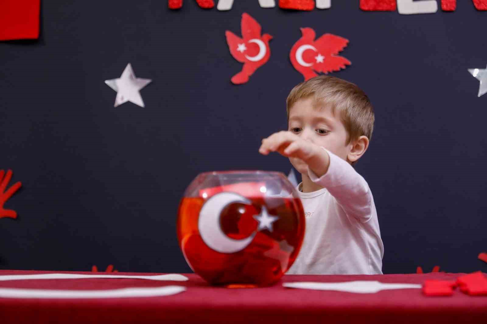 İlkadım’da minik yüreklerden Türk bayrağına büyük sevgi
