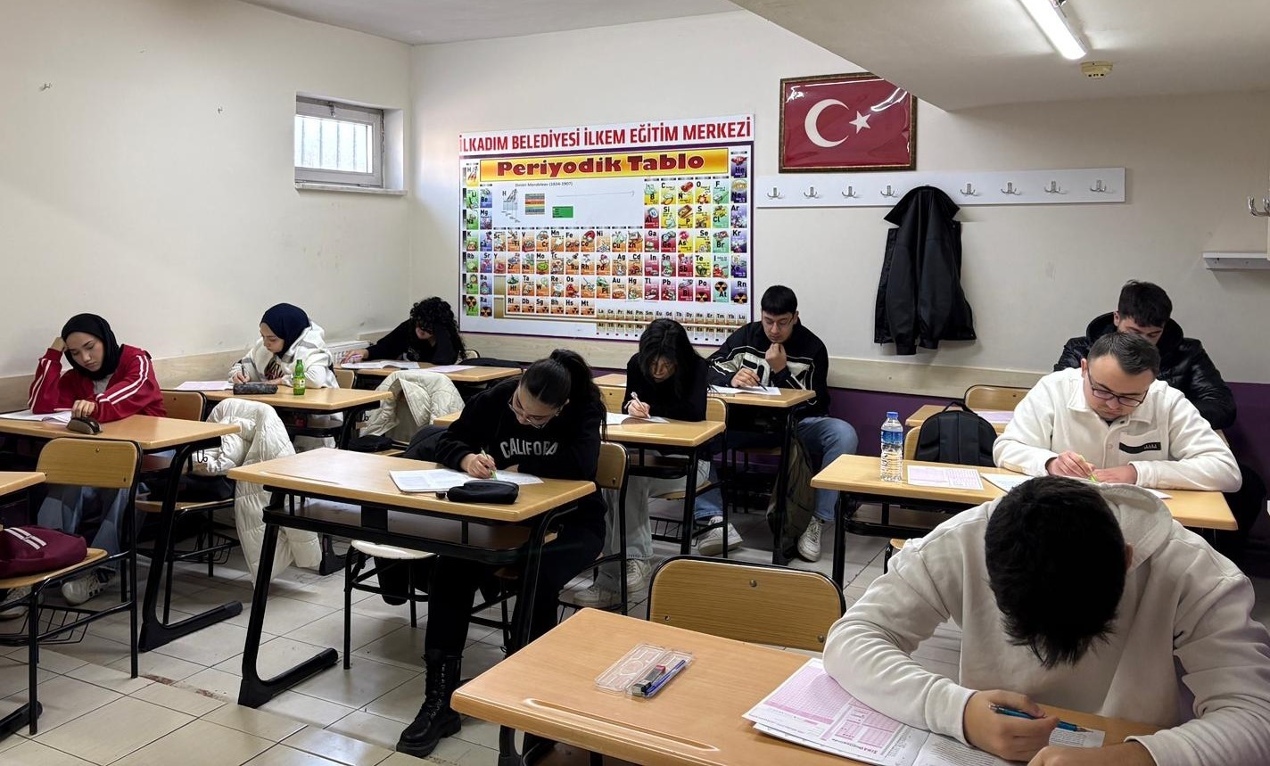 İLKEM’den YKS ve LGS’ye hazırlık kampı
