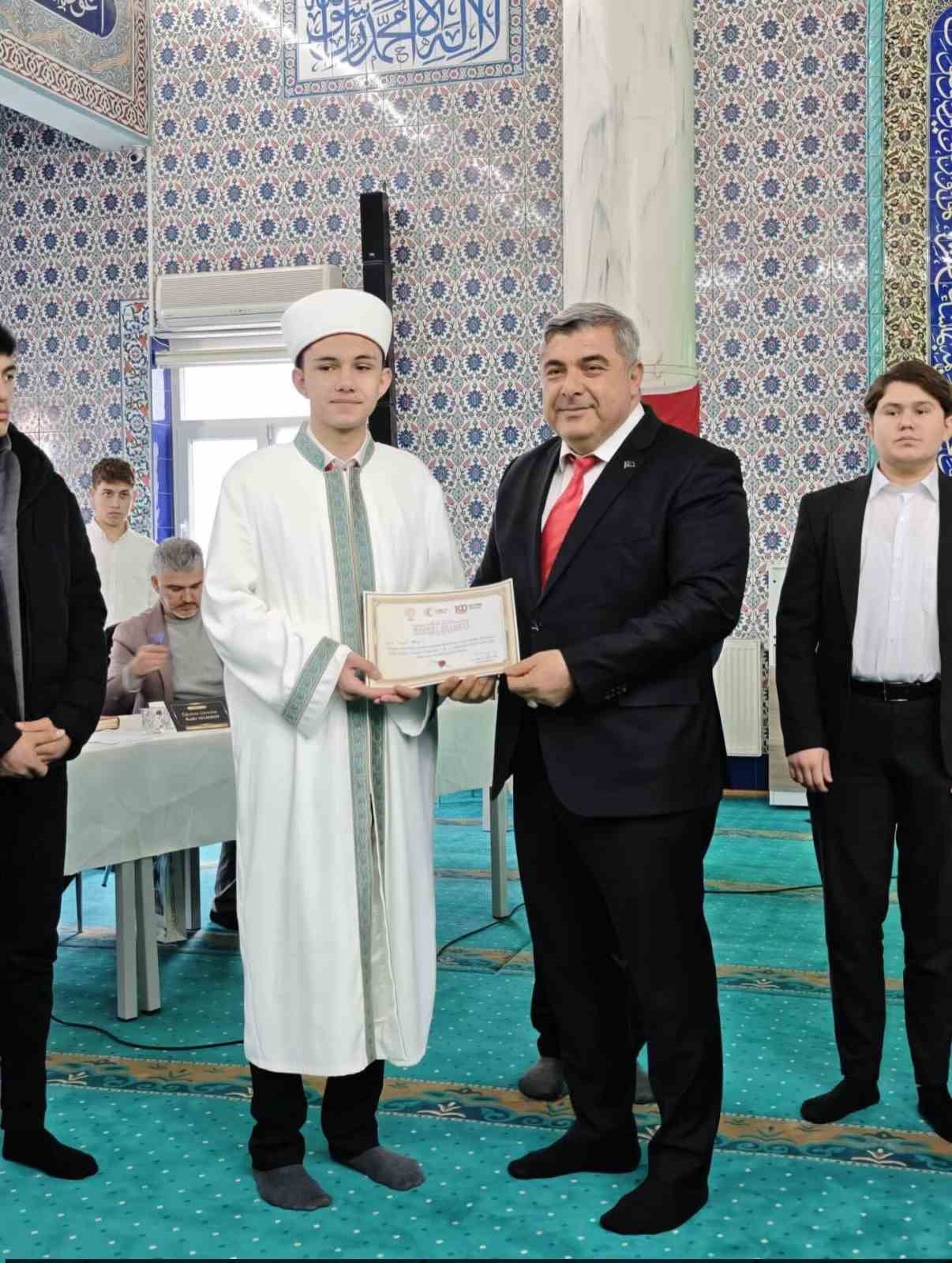 İmam Hatip Liseleri erkek öğrenciler arası düzenlenen yarışma sona erdi
