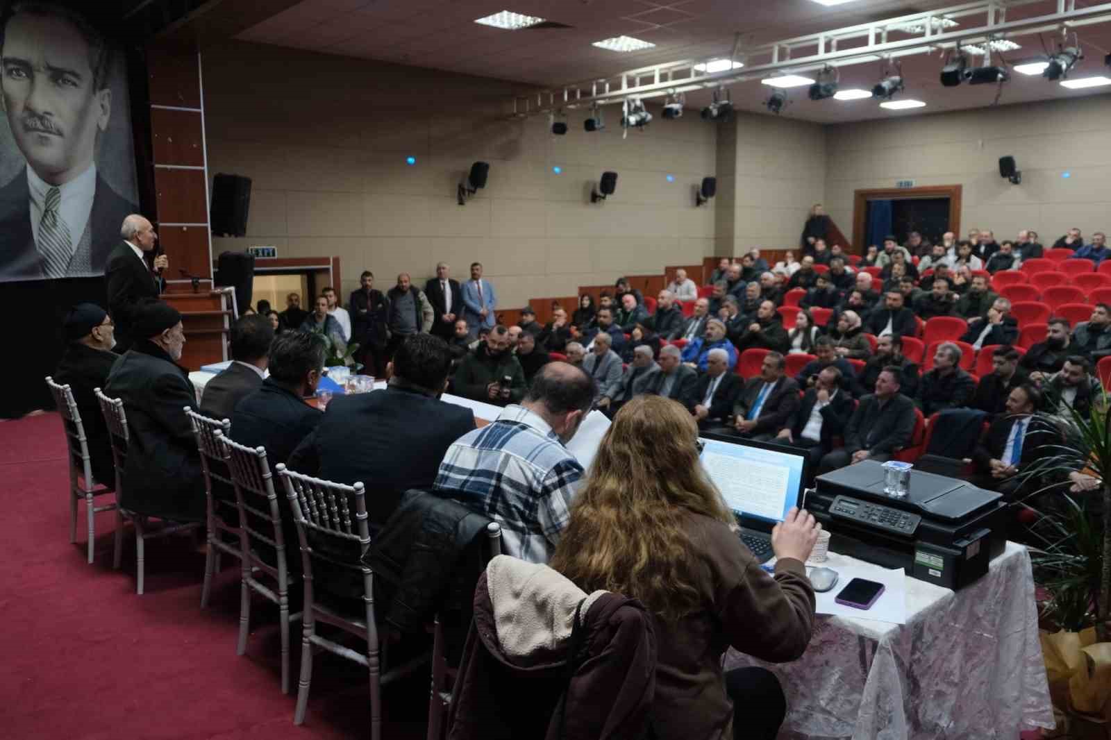 İncesu Şoförler ve Otomobilciler Odası’nda Büyüköz güven tazeledi
