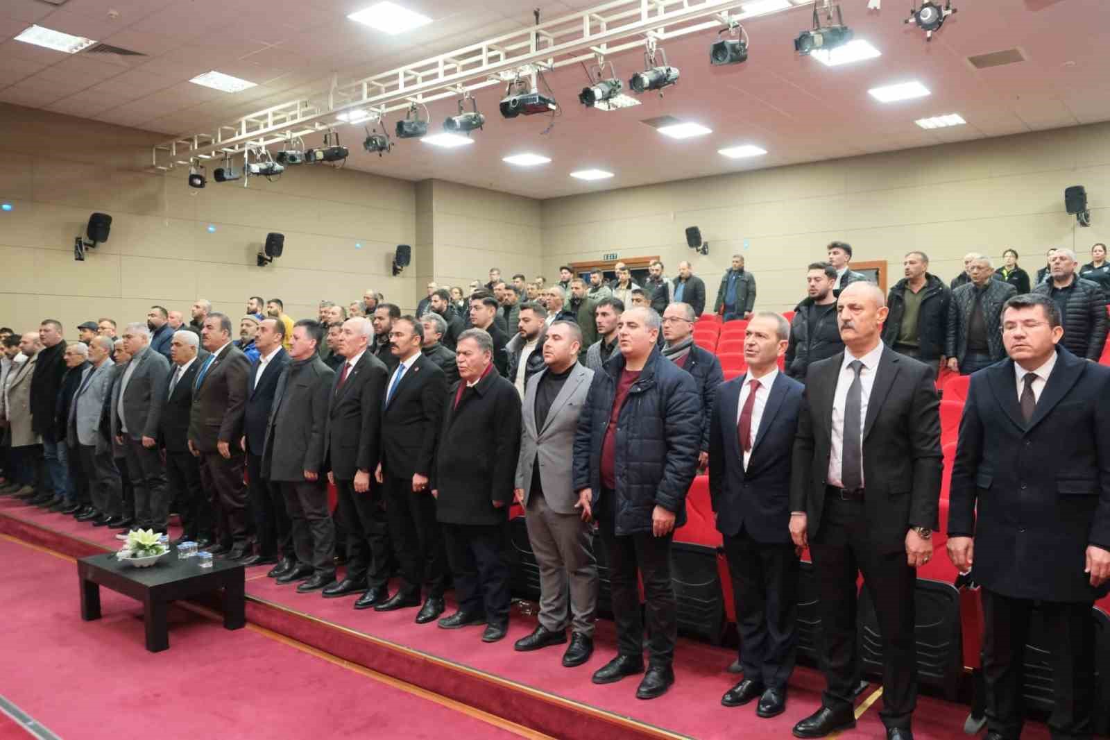 İncesu Şoförler ve Otomobilciler Odası’nda Büyüköz güven tazeledi
