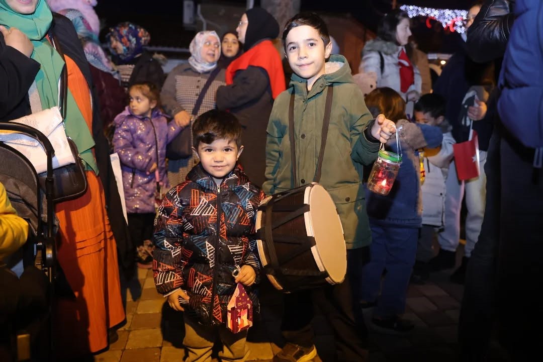 İncirliova’da Ramazan ayını Fener Alayı ile karşıladılar
