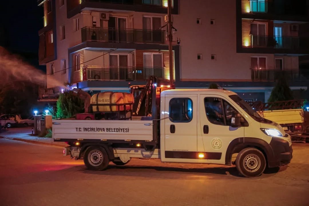 İncirliova’da sivrisinek ve haşereye karşı mesai sürüyor
