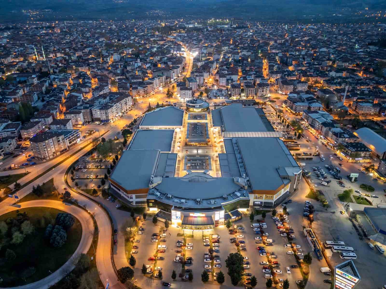 İnegöl AVM’de geleneksel Ramazan buluşmaları
