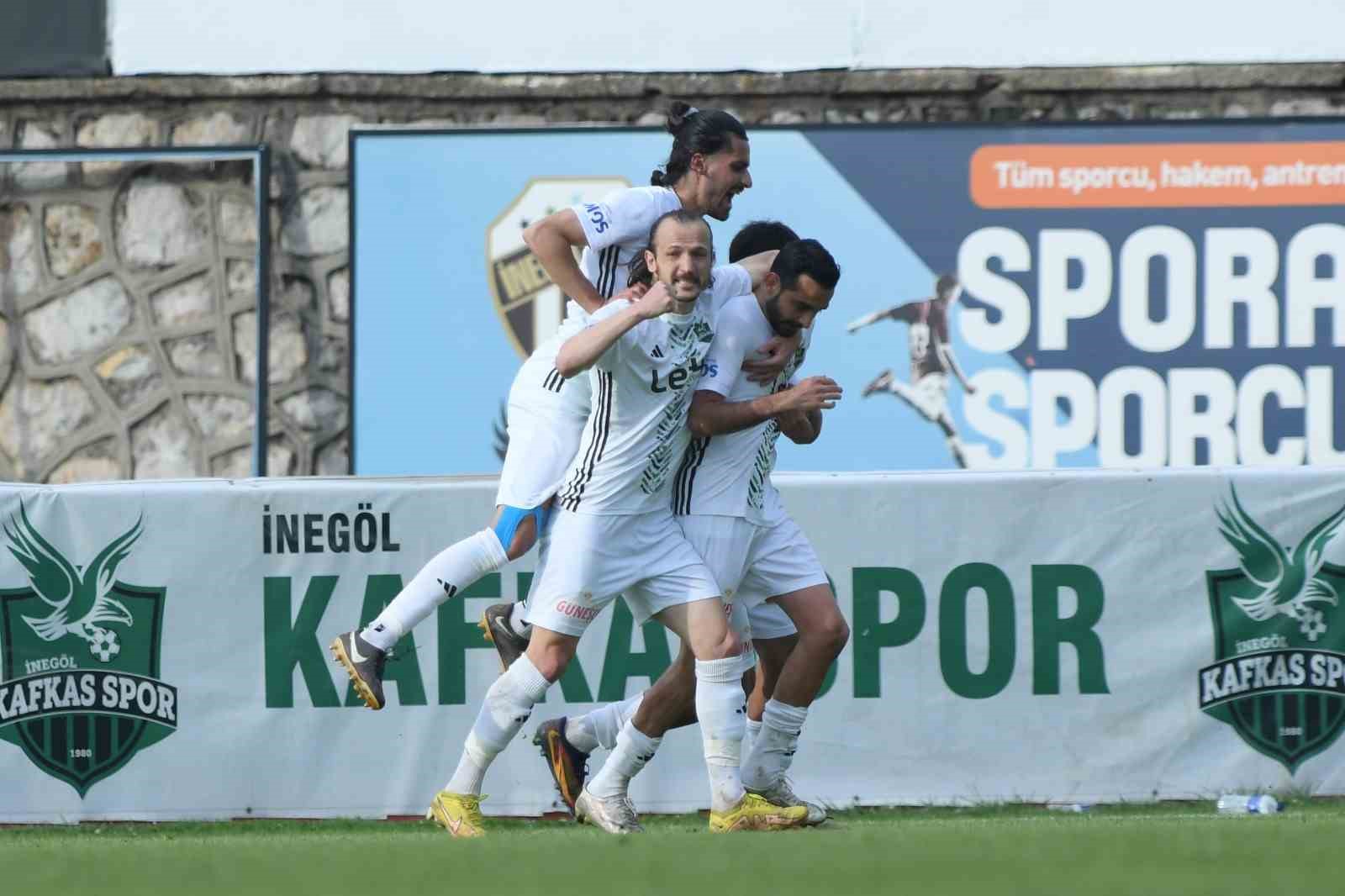 İnegöl Kafkas Spor Kulübü şampiyon oldu, 2. Lig’e yükseldi
