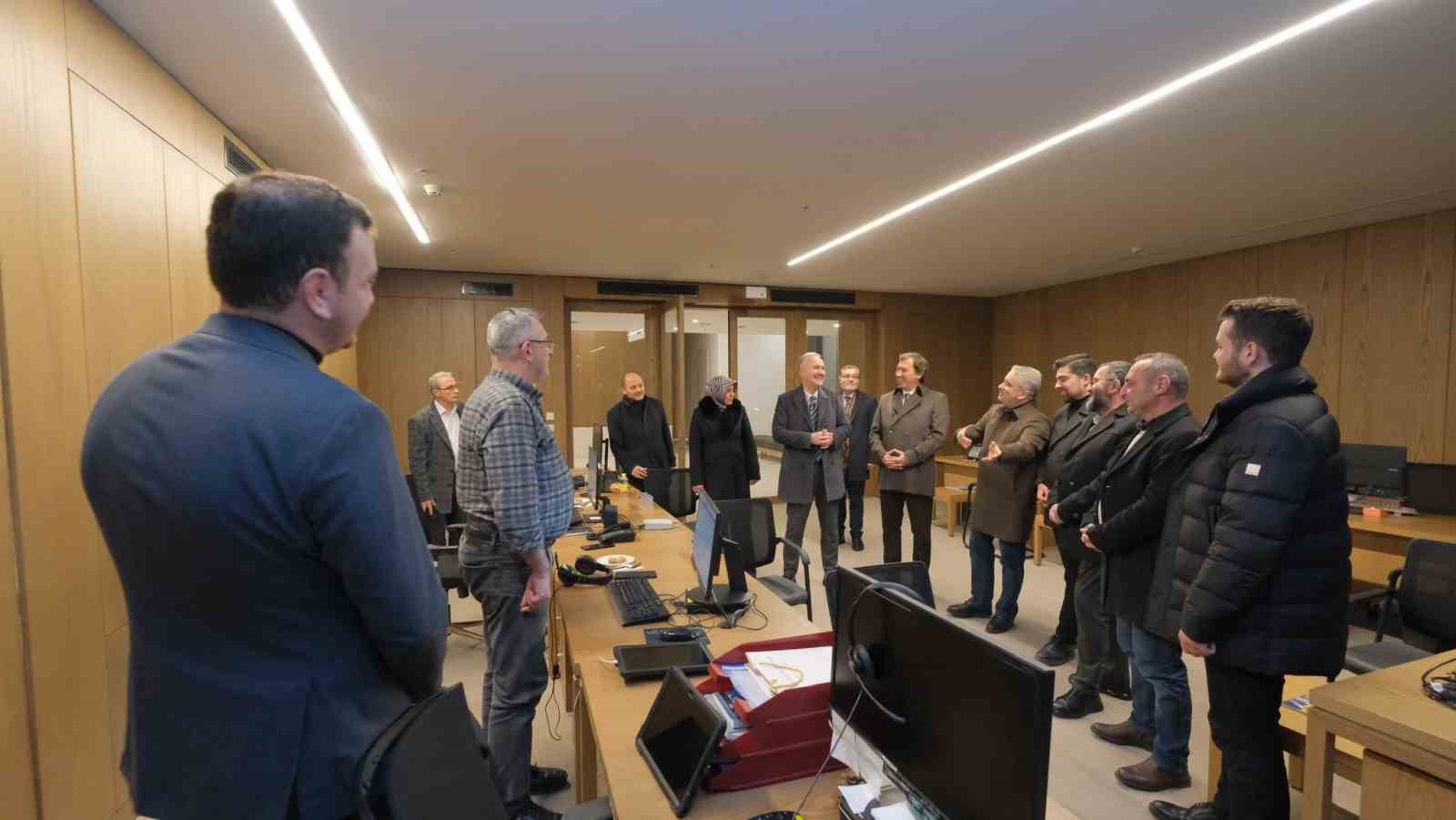 İnegöl protokolünden yeni yıl ziyaretleri
