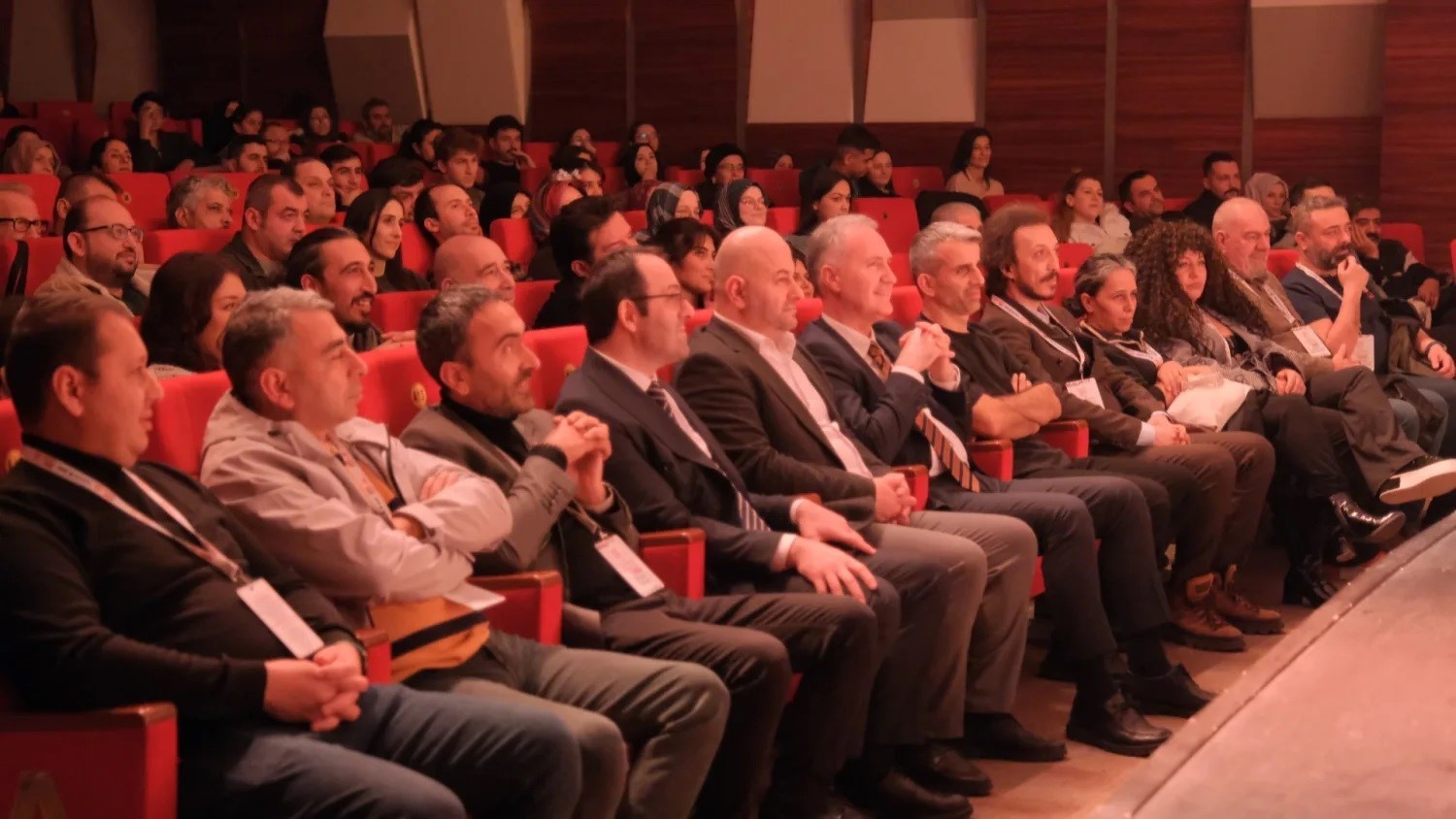 İnegöl sahnesinde festival var
İnegöl sahnesinde festival var