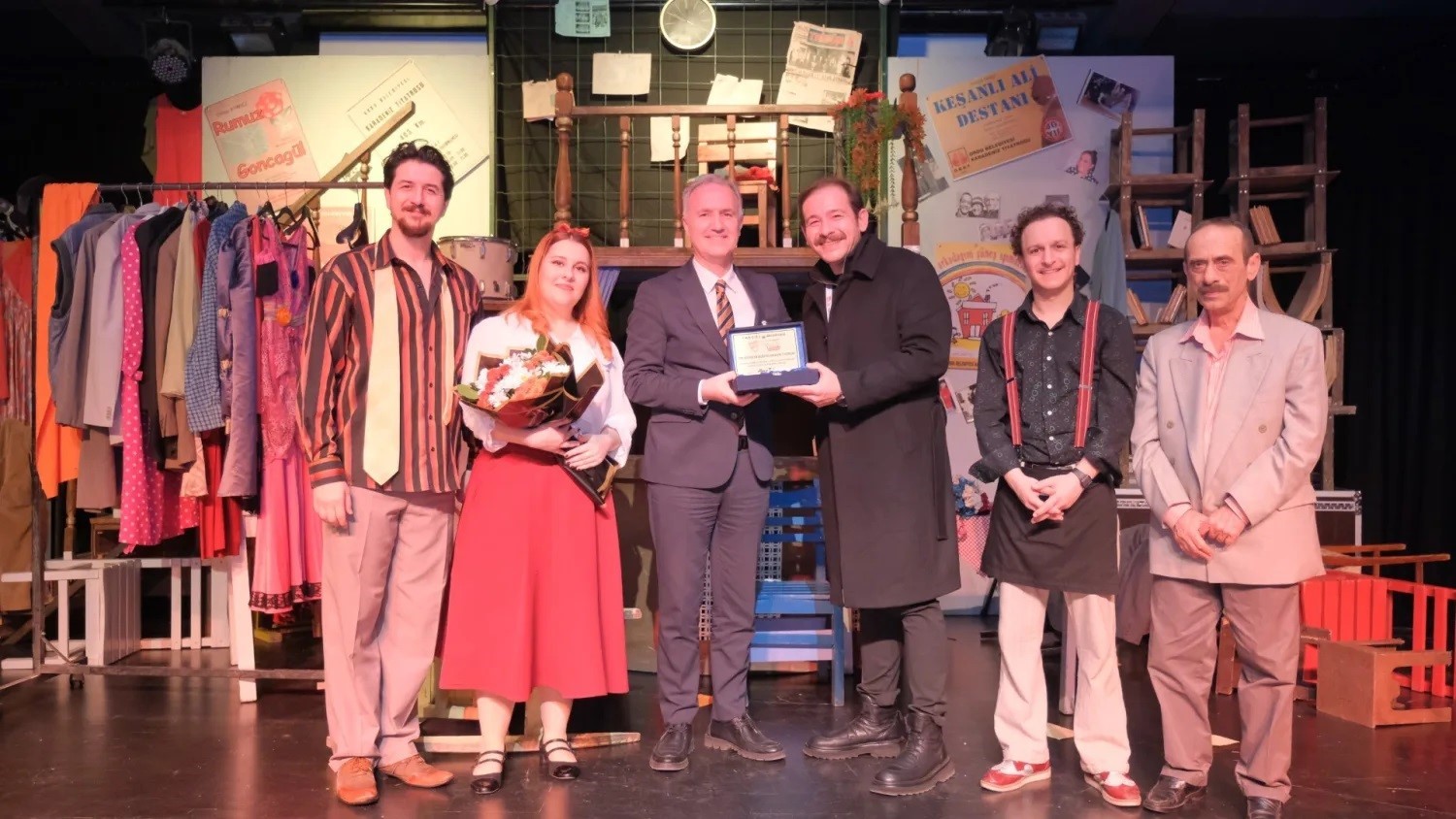 İnegöl sahnesinde festival var
İnegöl sahnesinde festival var