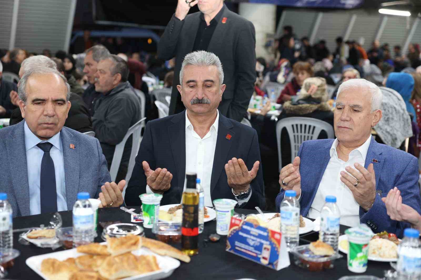 İnegöl’de Büyükşehir’le Ramazan bereketi
