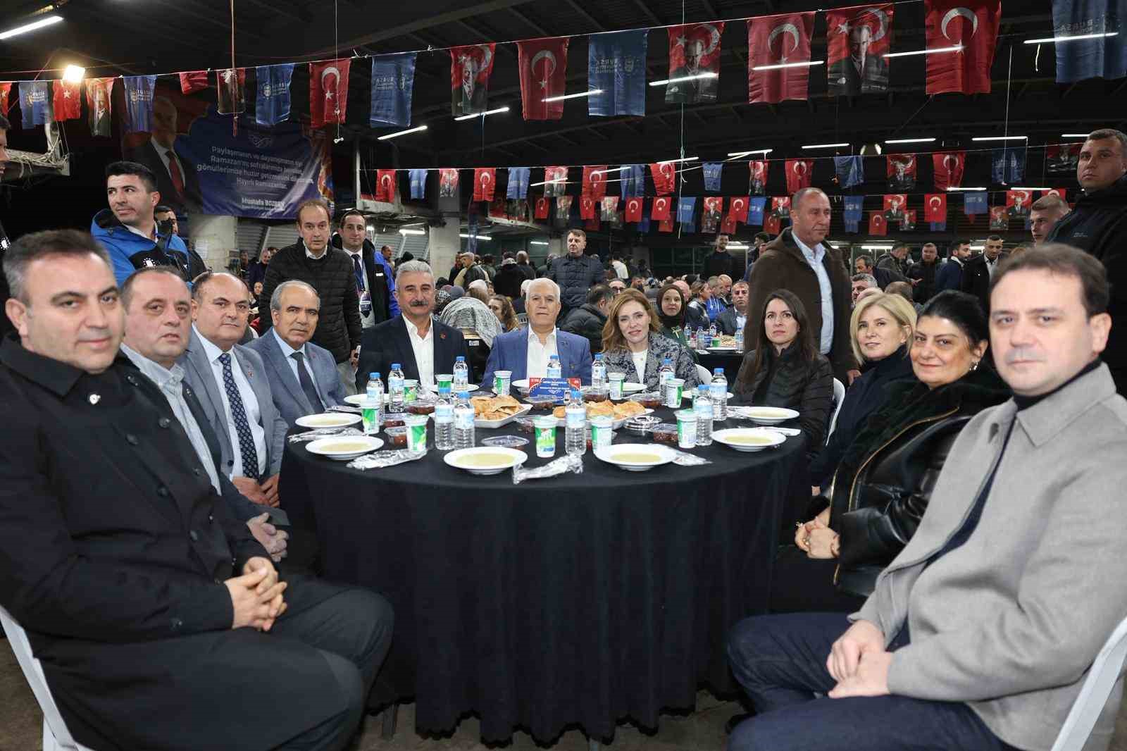 İnegöl’de Büyükşehir’le Ramazan bereketi
