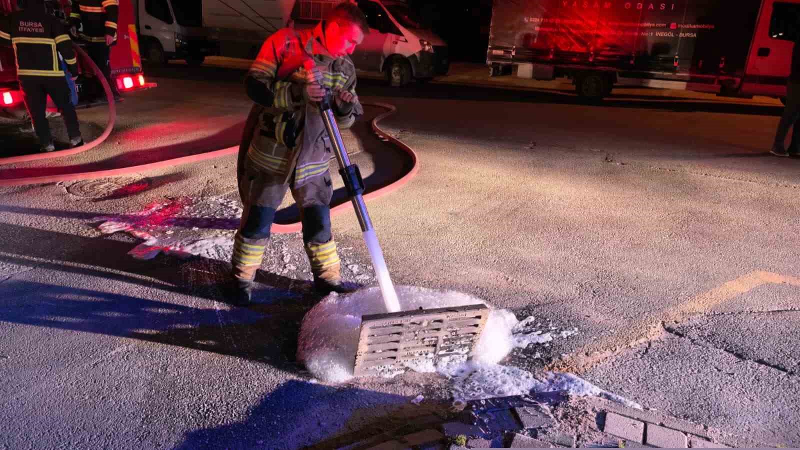 İnegöl’de gaz paniği: Tuvalette çakmak çakan vatandaş patlamaya neden oldu
