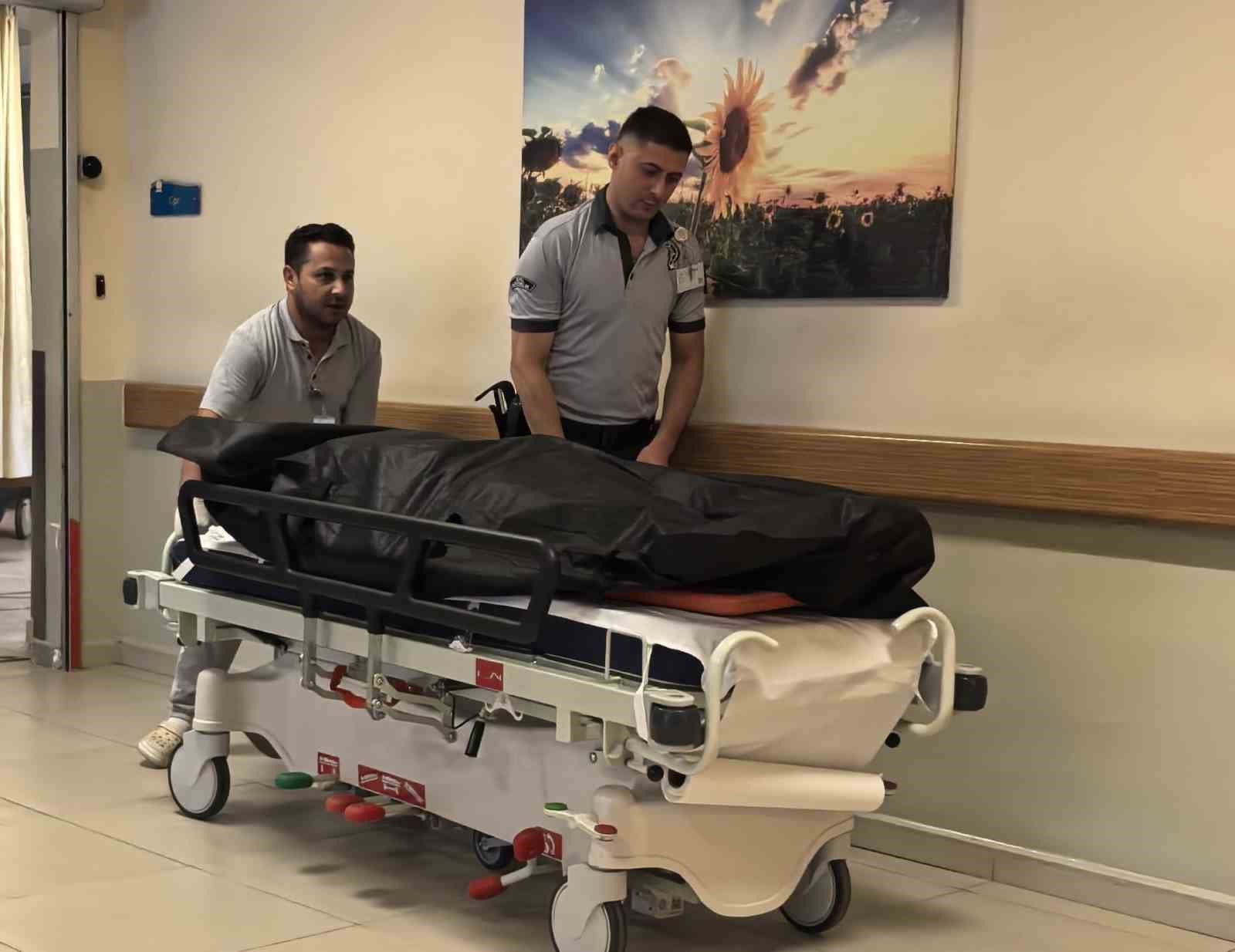 İnegöl’de genç yatağında ölü bulundu
