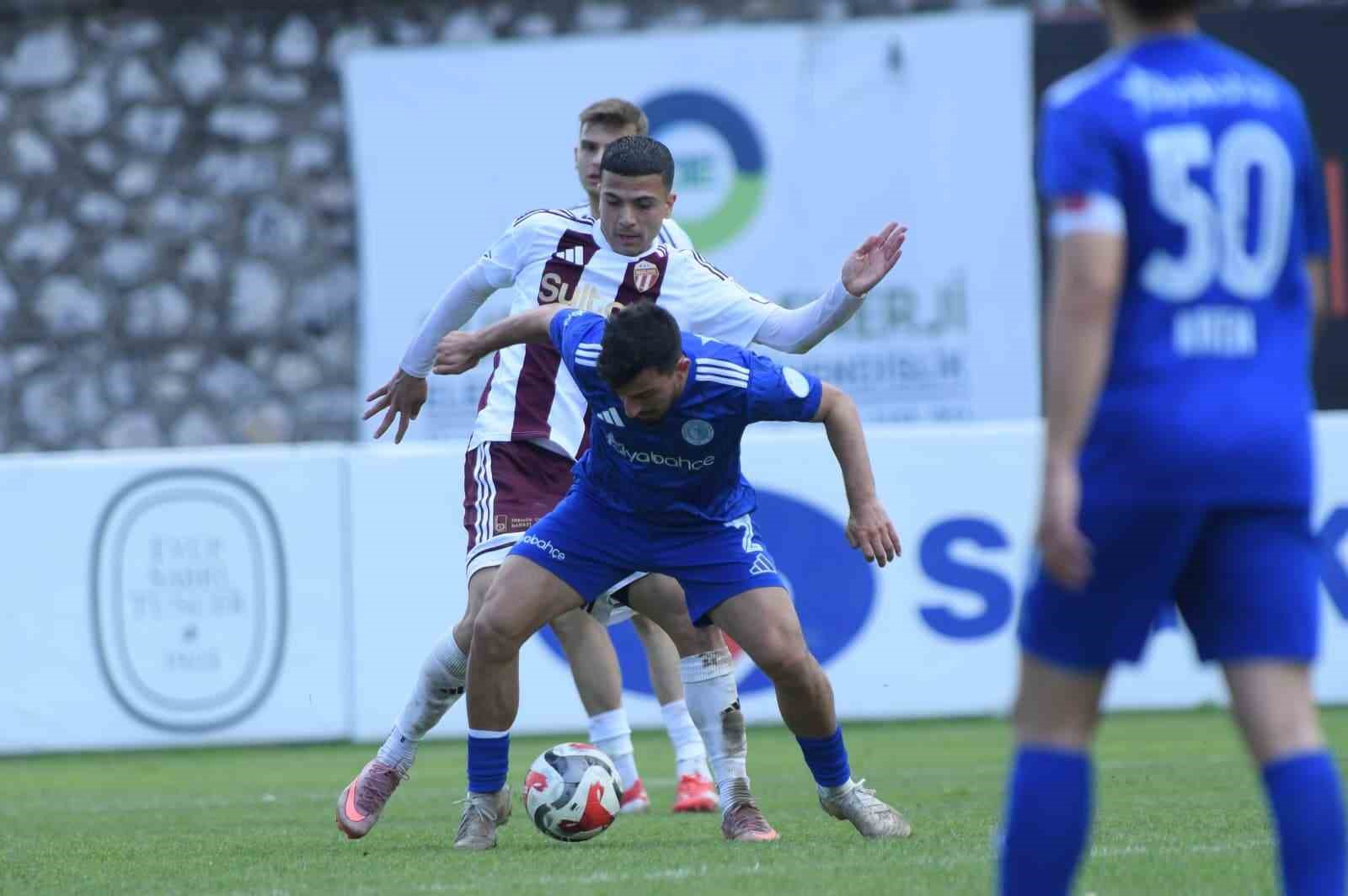 İnegölspor, Beyoğlu Yeni Çarşı ile berabere kaldı
