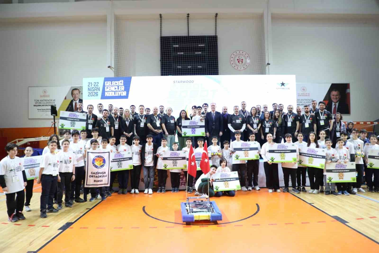 İnegöl’ün mucitleri robotlarını yarıştırdı
