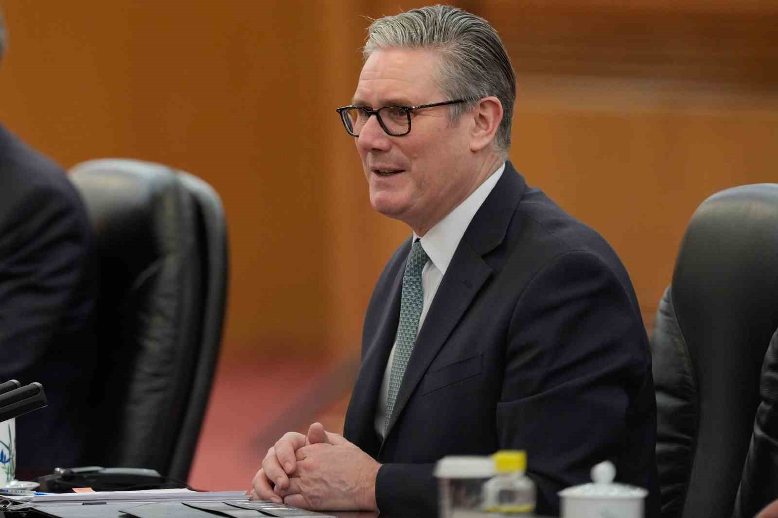 İngiltere Başbakanı Starmer, Çin Devlet Başkanı Xi ile bir araya geldi
