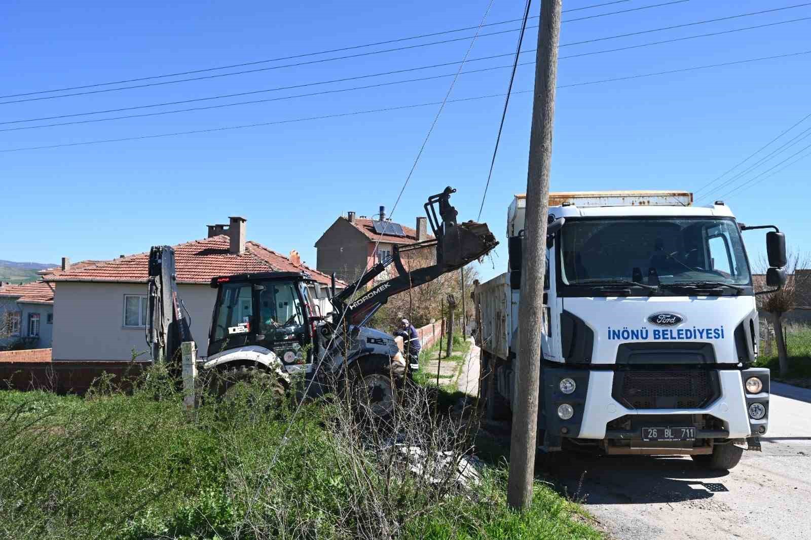 İnönü Belediyesi’nin yol çalışmaları aralıksız sürüyor
