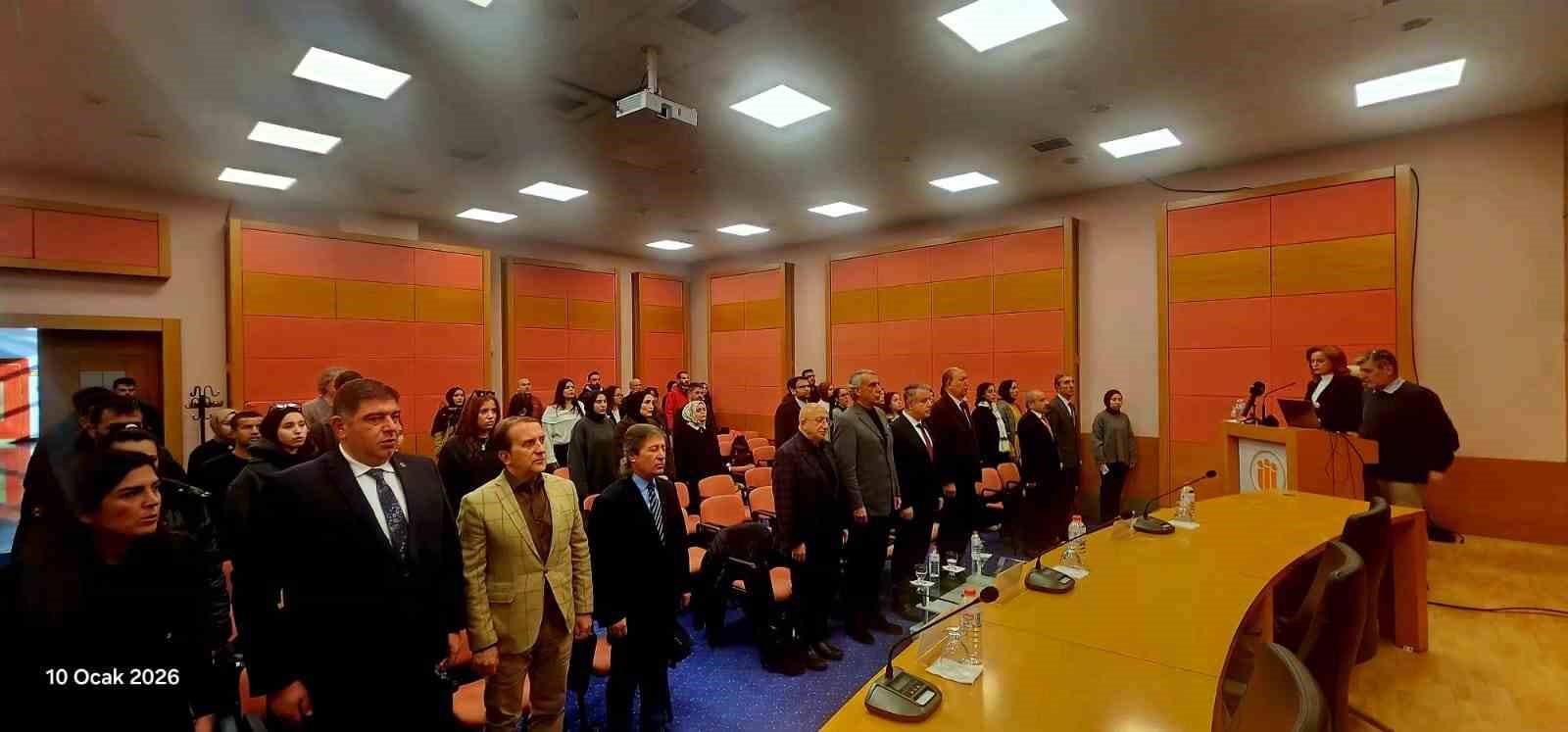 İnönü Üniversitesi’nde 10 Ocak Çalışan Gazeteciler Günü paneli
İnönü Üniversitesi’nde 10 Ocak Çalışan Gazeteciler Günü paneli