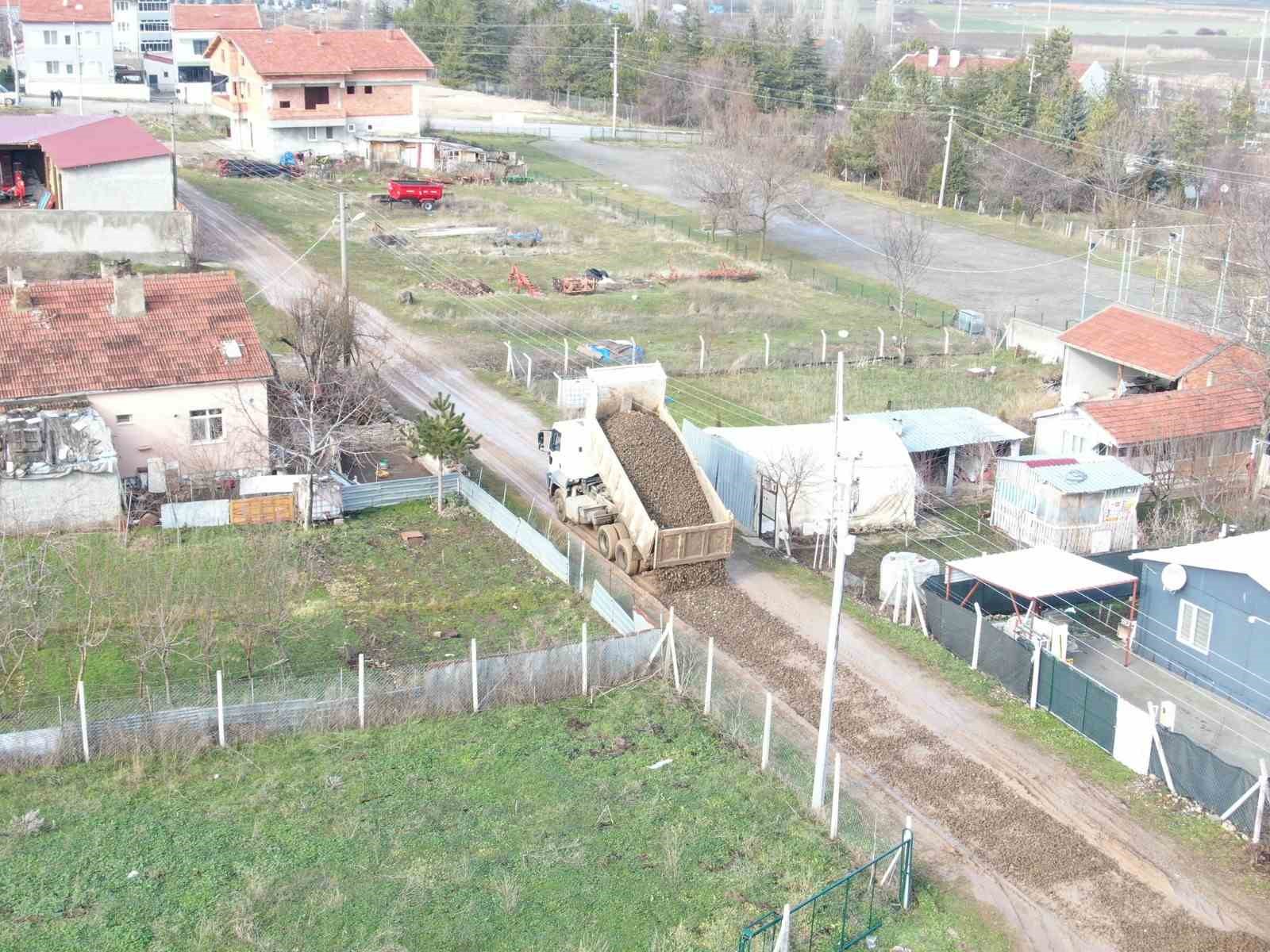 İnönü’de sokaklar elden geçiyor
