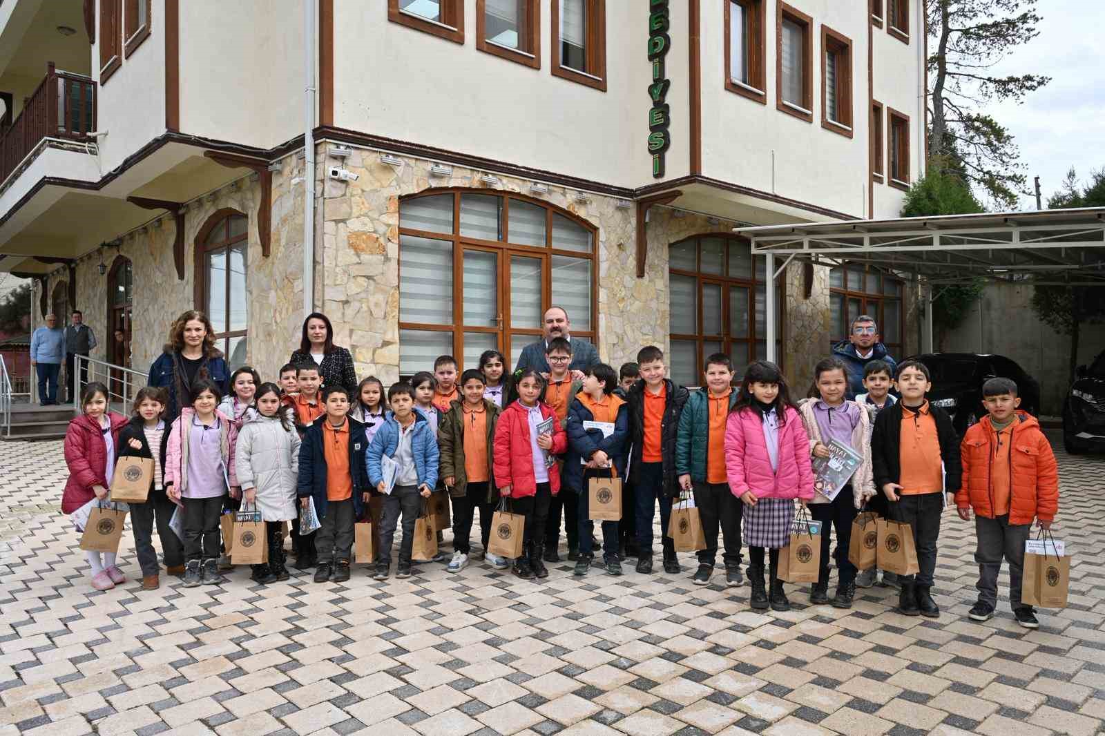İnönü’de ’Yerel Yönetimleri Tanıyoruz’ dersi belediyede işlendi
