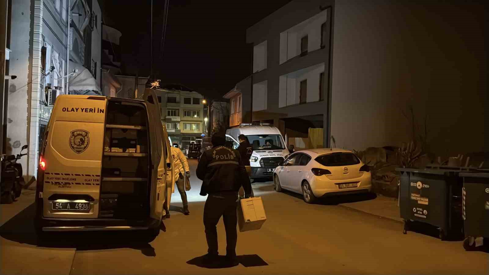 İnşaat sahasında erkek cesedi bulundu
