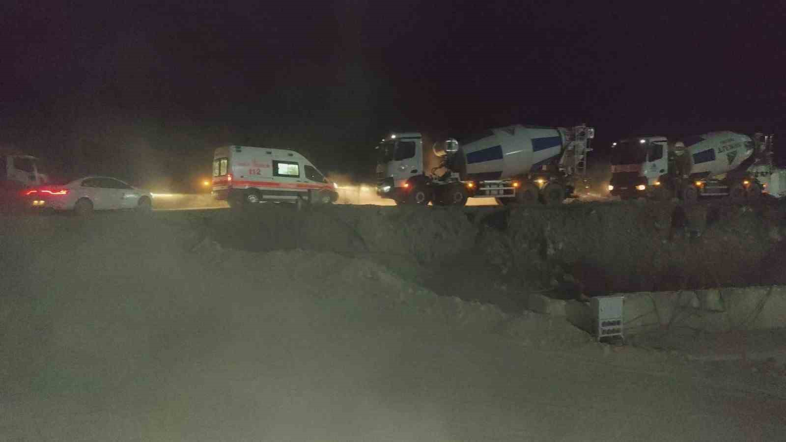 İnşaatta yaklaşık 7 metre yükseklikten düşen işçi yaralandı
