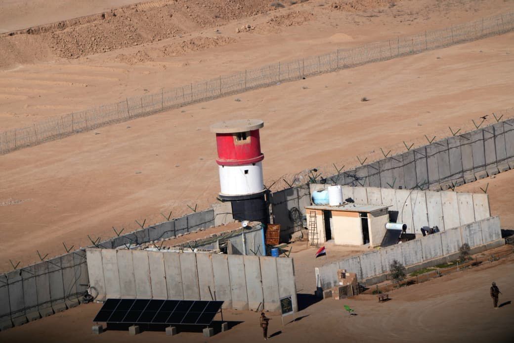 Irak Başbakanı Sudani’den koalisyon güçlerinden devralınan Ayn el-Esed Üssü’ne ziyaret
Irak Başbakanı Sudani’den koalisyon güçlerinden devralınan Ayn el-Esed Üssü’ne ziyaret