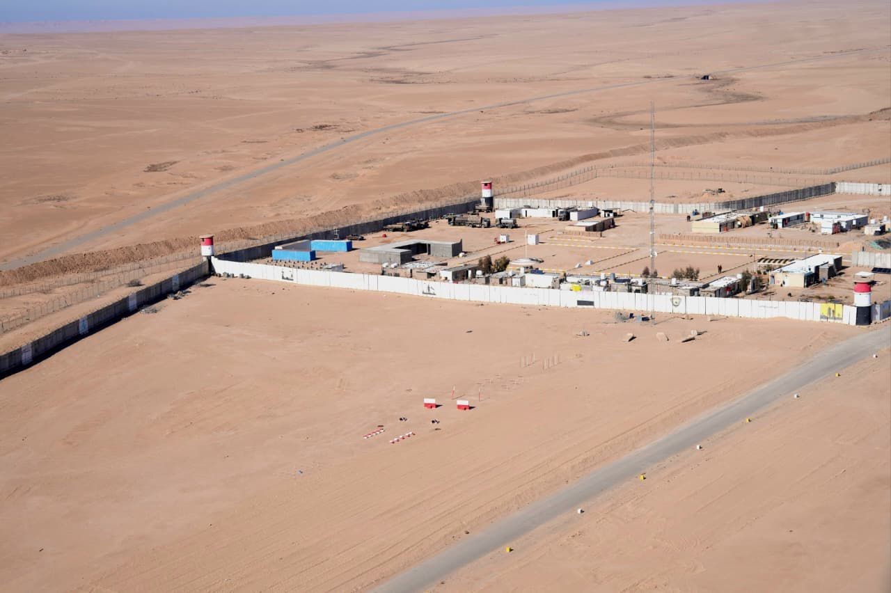 Irak Başbakanı Sudani’den koalisyon güçlerinden devralınan Ayn el-Esed Üssü’ne ziyaret
Irak Başbakanı Sudani’den koalisyon güçlerinden devralınan Ayn el-Esed Üssü’ne ziyaret