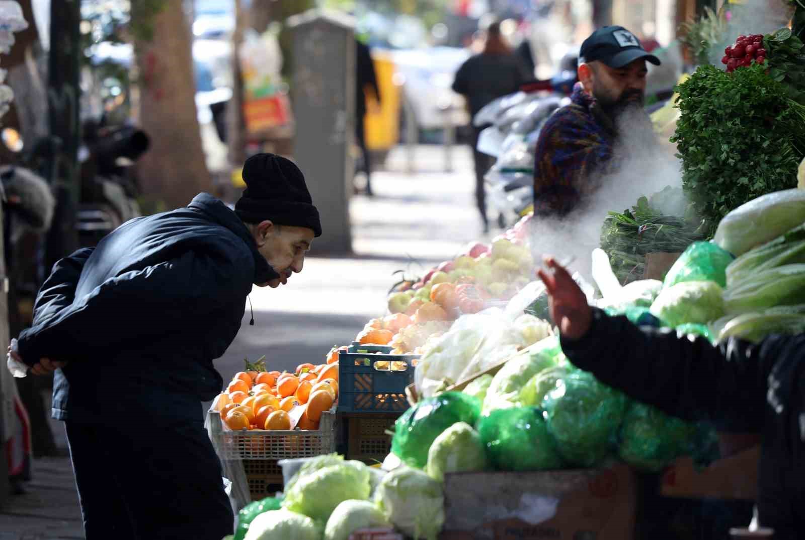 İran Cumhurbaşkanı Pezeşkiyan’dan protestolara yönelik ilk açıklama: "Protestocuların talepleri dinlenecek"
