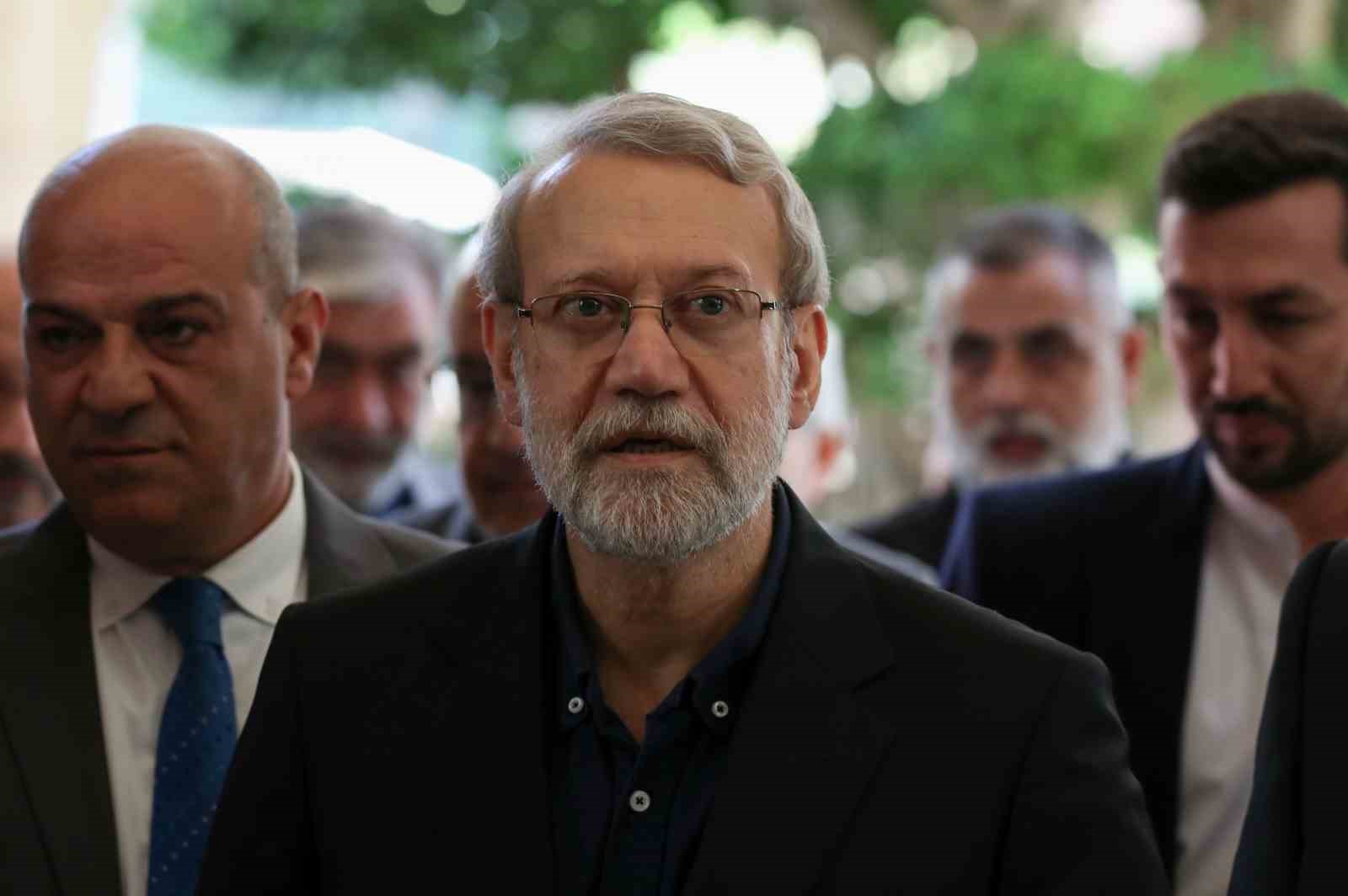 İran Yüksek Ulusal Güvenlik Konseyi Sekreteri Larijani: "Bölge ülkelerine saldırmaya niyetimiz yok"
