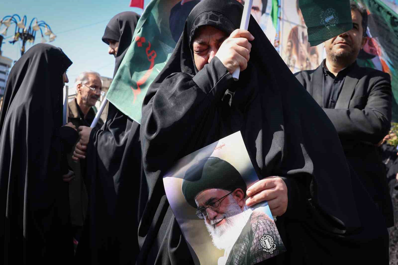 İran’da eski dini lider Hamaney, ölümünün 40’ıncı gününde anıldı
