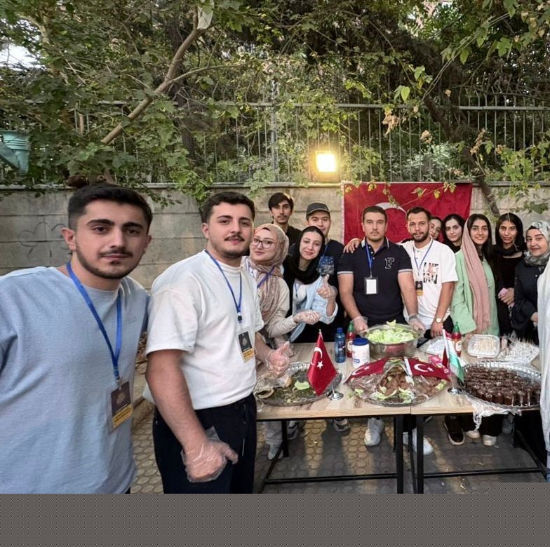 İran’daki Vanlı öğrencilerden yetkililere çağrı: Eğitimimize Türkiye’de devam etmek istiyoruz
