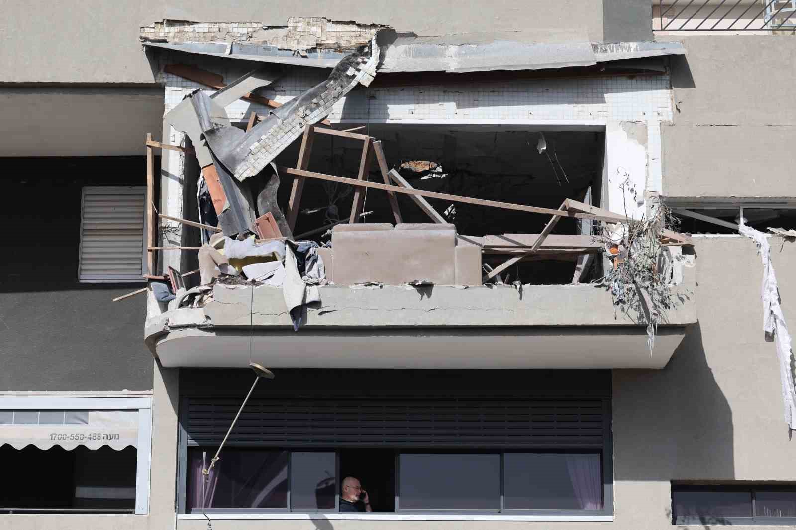 İran’ın İsrail’e misilleme saldırılarında can kaybı 15’e yükseldi
