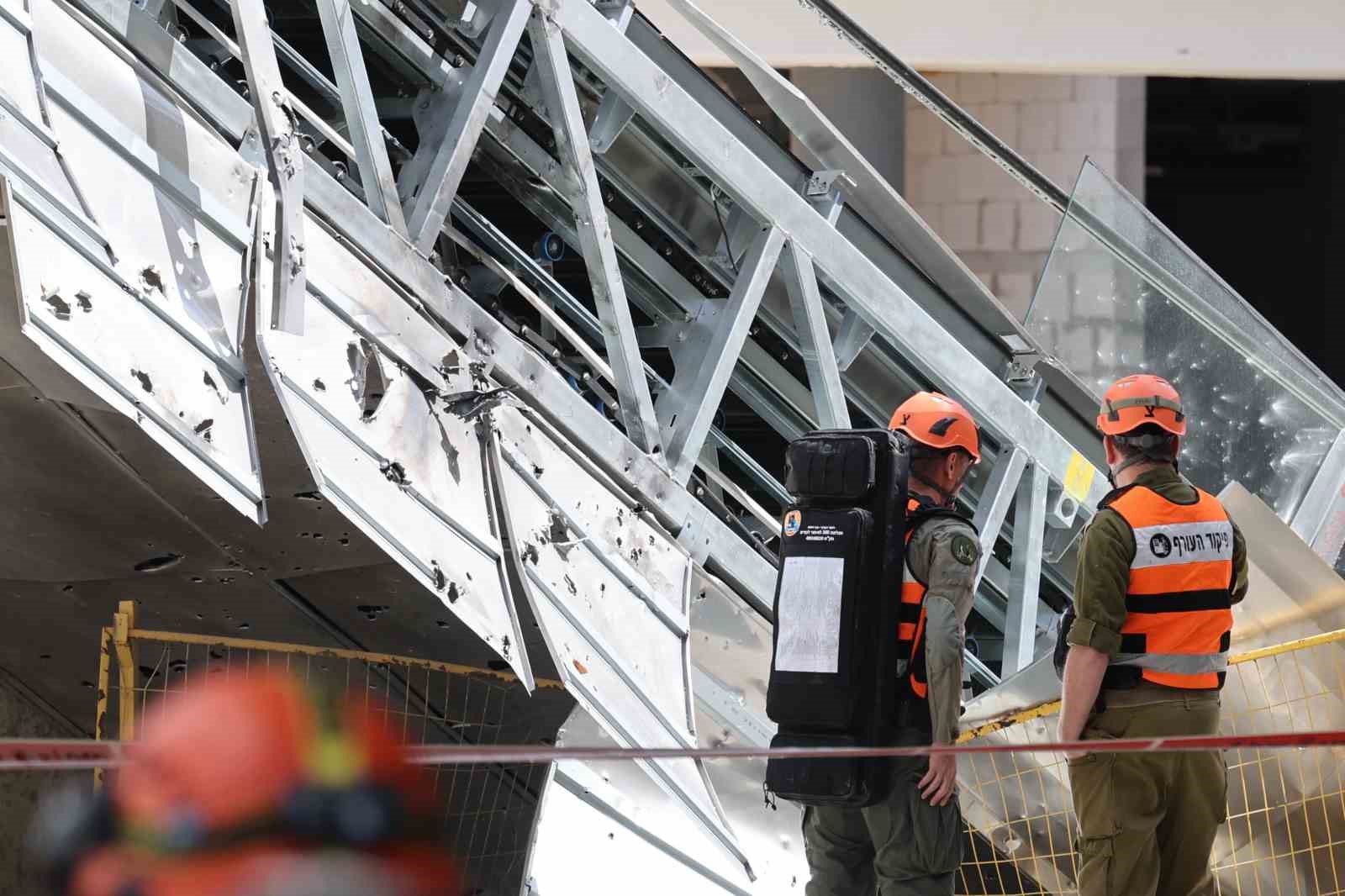 İran’ın İsrail’e saldırılarında ölenlerin sayısı 13’e yükseldi
