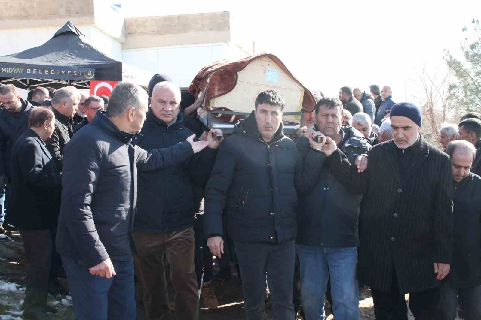 İş adamı Mahsun Altunkaya’nın yeğeni toprağa verildi
