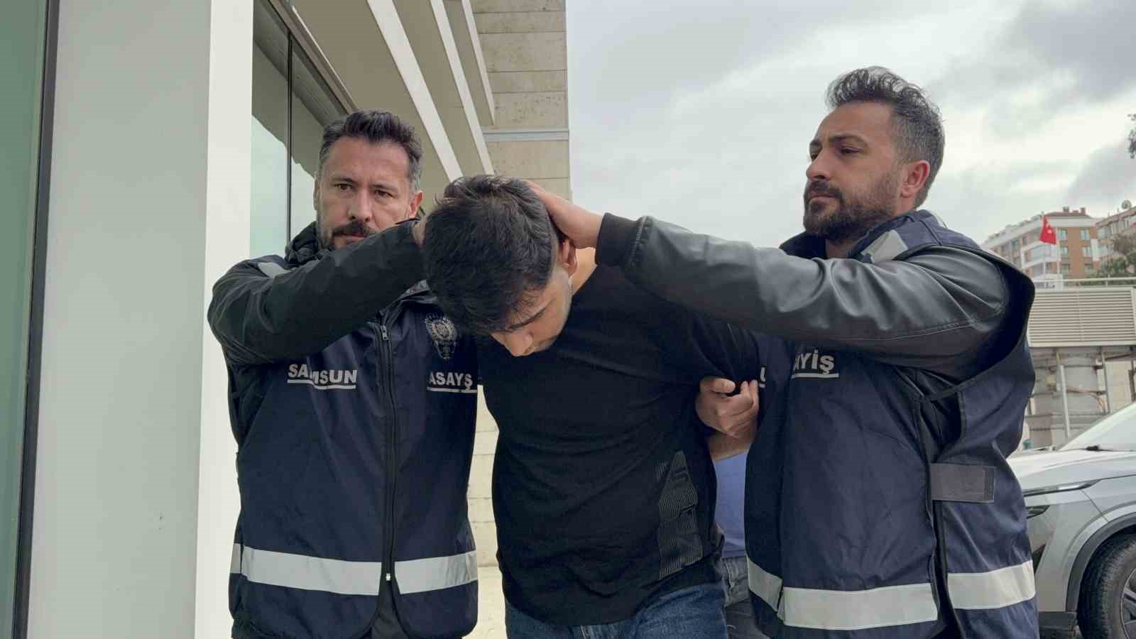 İş arkadaşını bıçaklayarak öldüren şahıs tutuklandı
