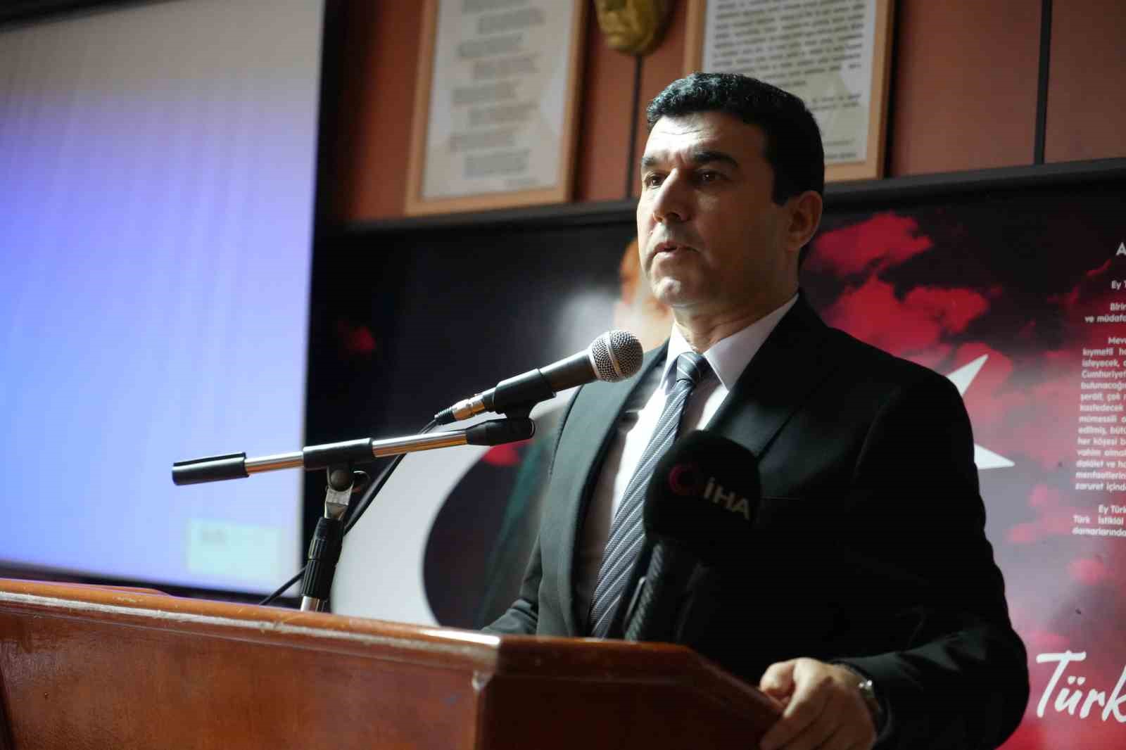 İş dünyasında devir değişti: Nitelikli personel arayan işveren öğrencinin ayağına gidiyor
