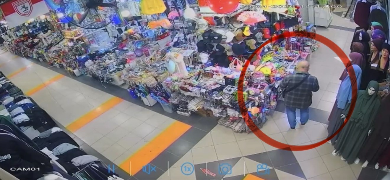 İş yeri sahibinden güvenlik kamerasına yakalanan hırsıza çağrı: "Çaldığın radyonun parasını getir"
