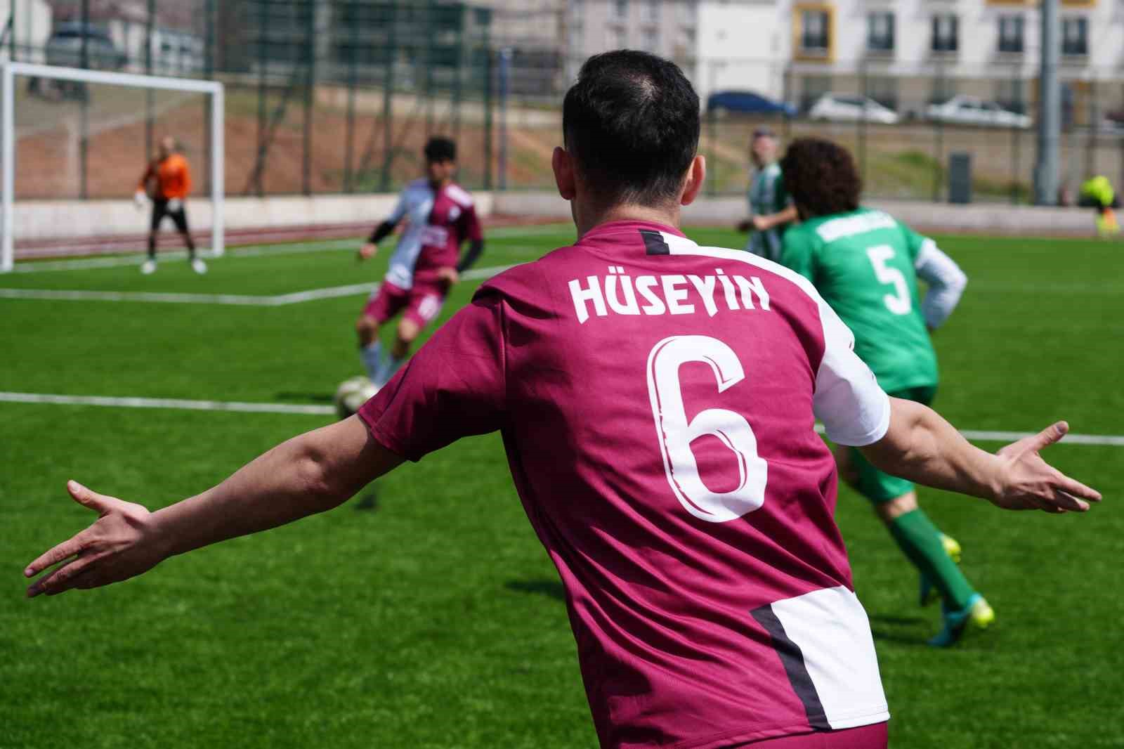 İşitme Engelliler Futbol Süper Ligi: Kırşehir İESK: 0 - Ankara İESK: 2
İşitme Engelliler Futbol Süper Ligi: Kırşehir İESK: 0 - Ankara İESK: 2