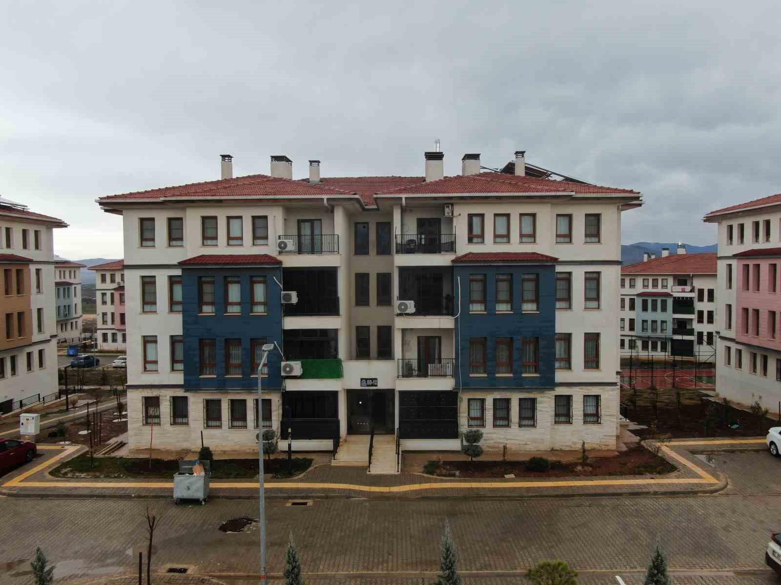 İslahiye deprem konutlarının yüzde 97’si hak sahiplerine teslim edildi
