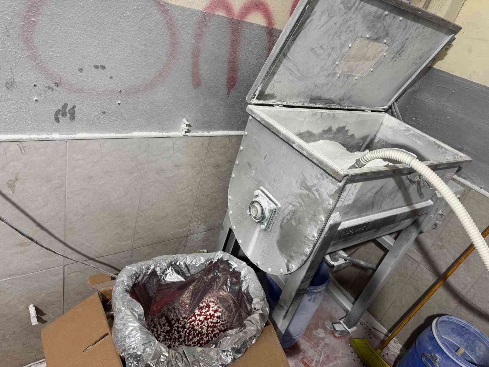 Islak mendil süsü çökertildi: "Afiyet olsun" kamuflajı pes dedirtti
