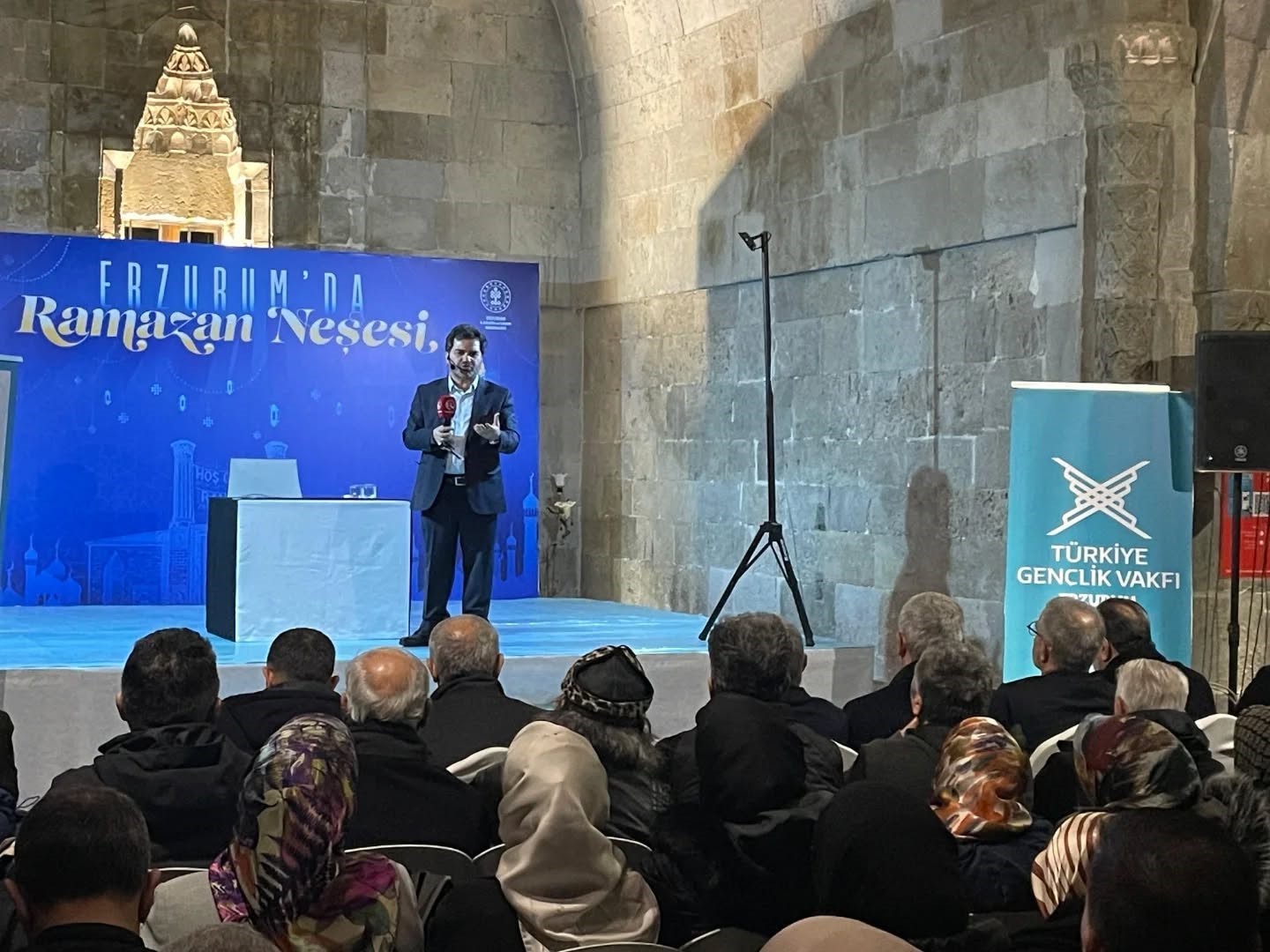 "İslam, İnsan ve İktisat" tarihi binada anlatıldı
