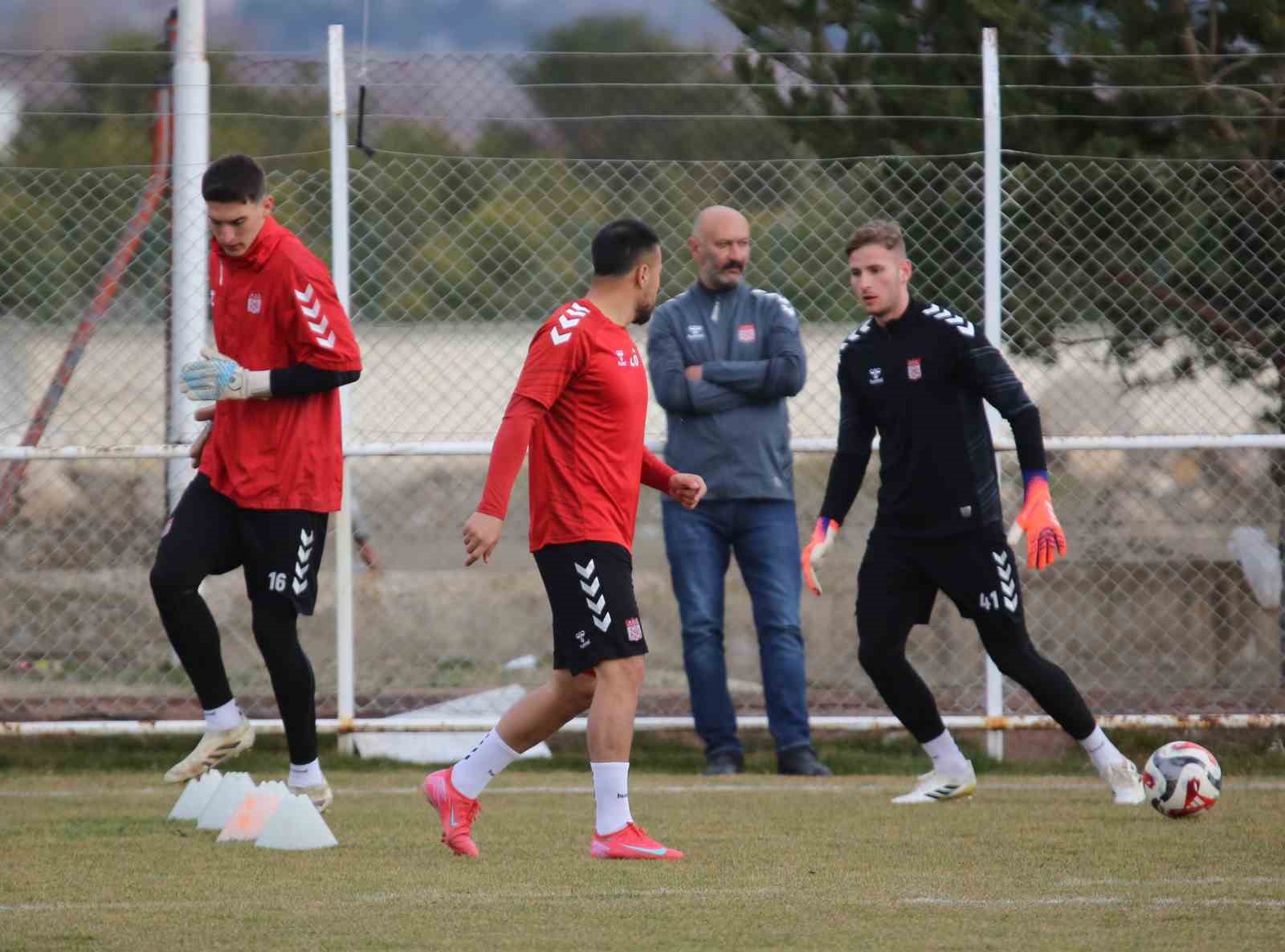 İsmet Taşdemir’den destek çağrısı
