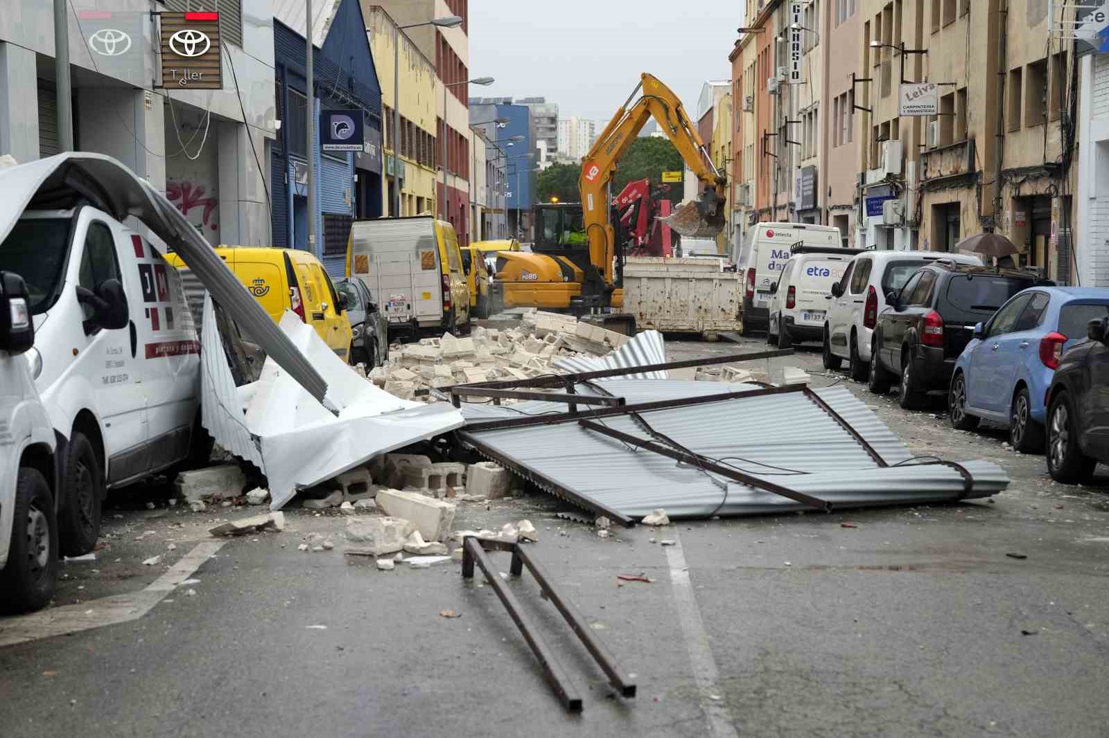 İspanya ve Fransa’da Nils Fırtınası nedeniyle 3 kişi hayatını kaybetti
İspanya ve Fransa’da Nils Fırtınası nedeniyle 3 kişi hayatını kaybetti