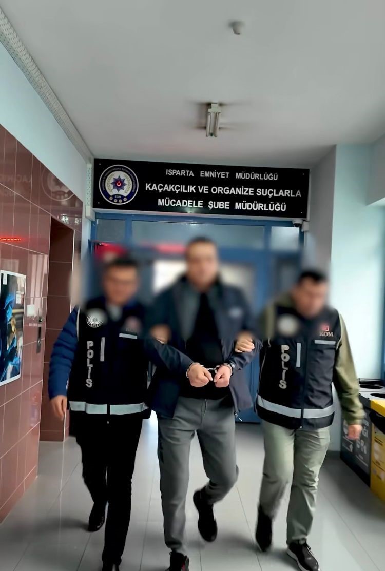 Isparta’da  22 yıl hapis cezası bulunan firari yakalandı
