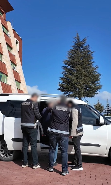 Isparta’da dolandırıcılık hükümlüsü yakalandı
