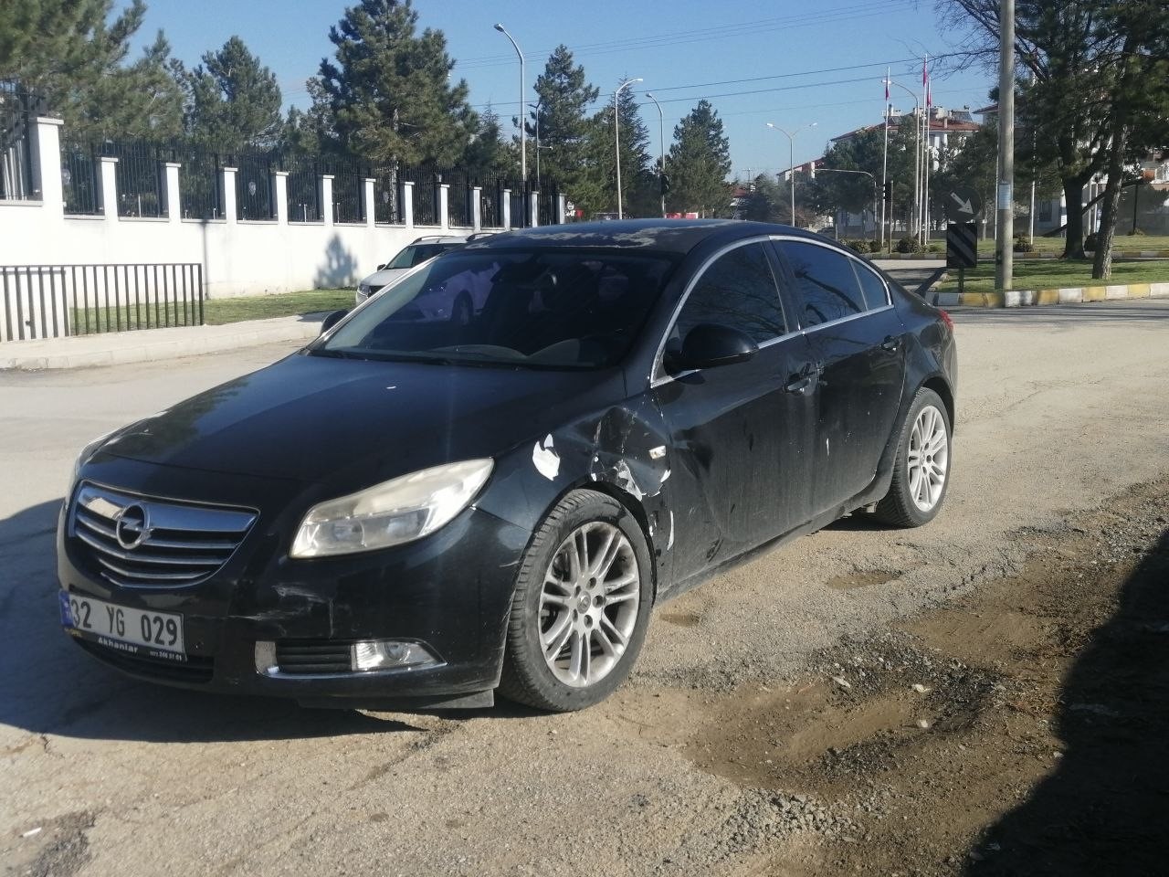 Isparta’da otomobil ile motosikletin çarpıştığı kazada 1 kişi yaralandı
