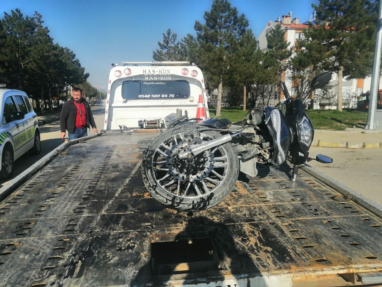 Isparta’da otomobil ile motosikletin çarpıştığı kazada 1 kişi yaralandı
