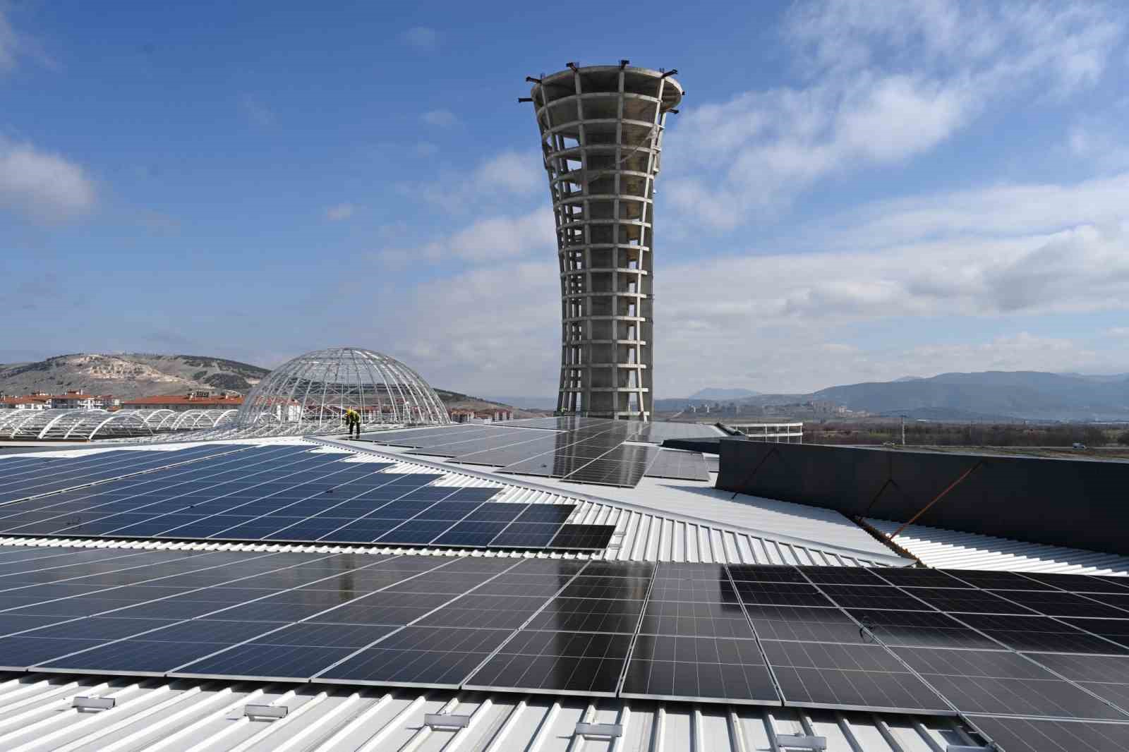 Isparta’da yeni otogarın çatısına 1,3 MW’lik GES kuruluyor
